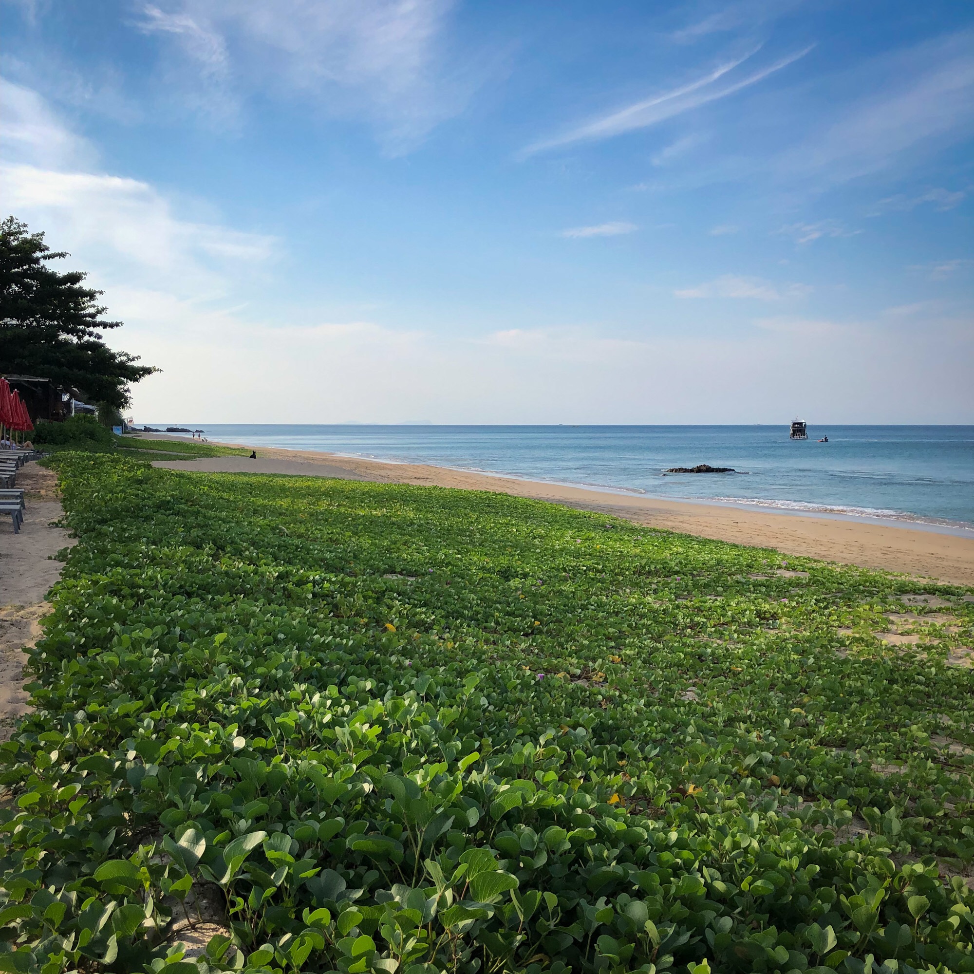 Après la piscine, la plage