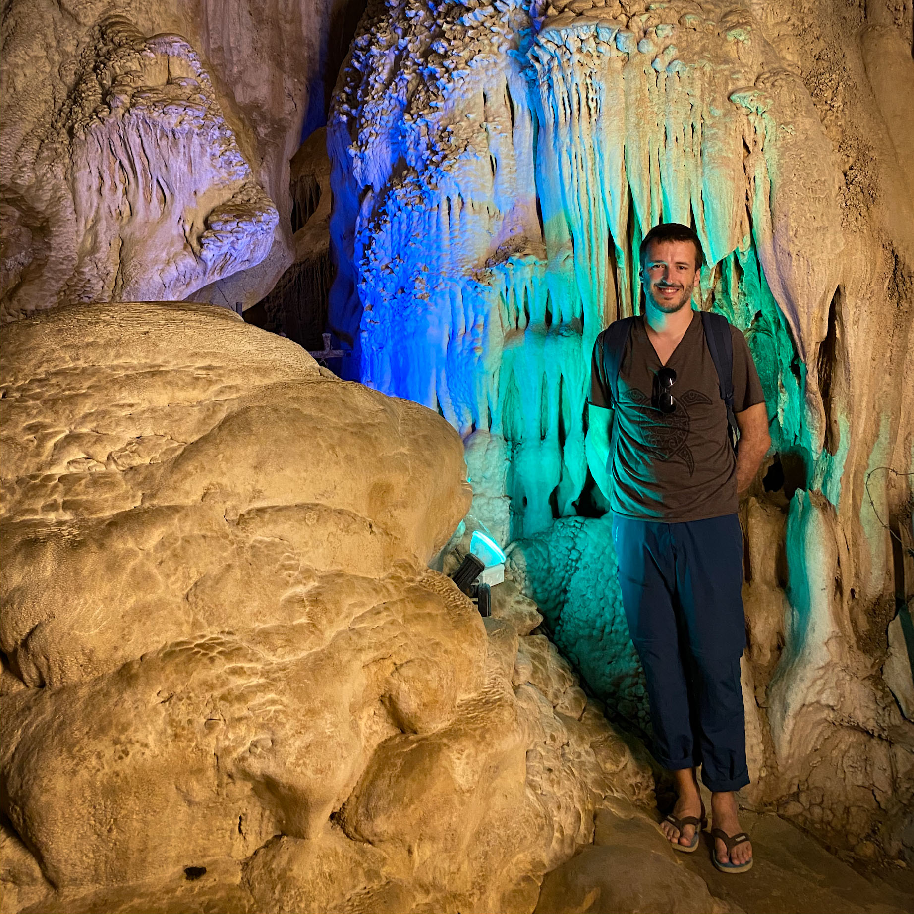 Une grotte, un géologue…