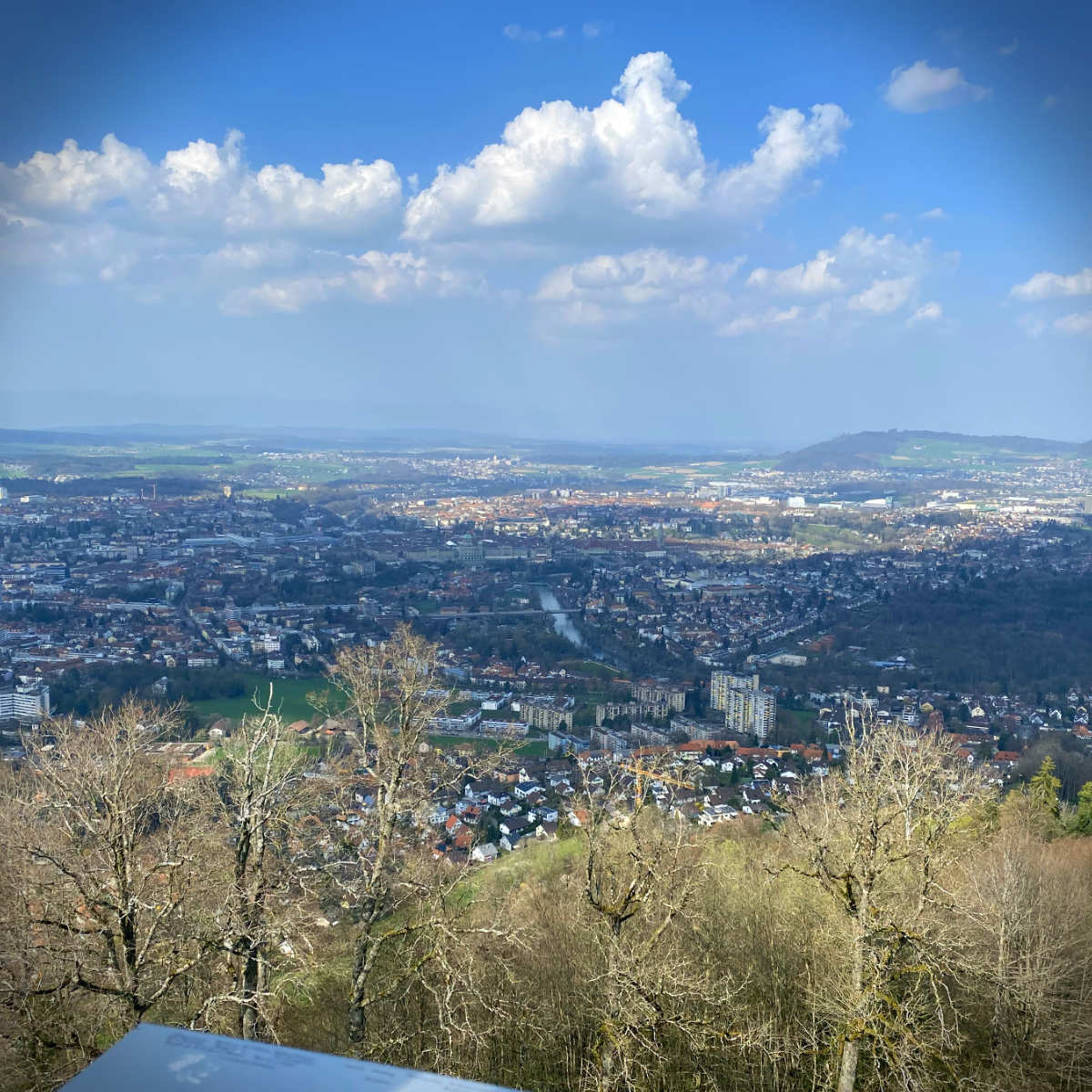 En haut, il y a le vertige