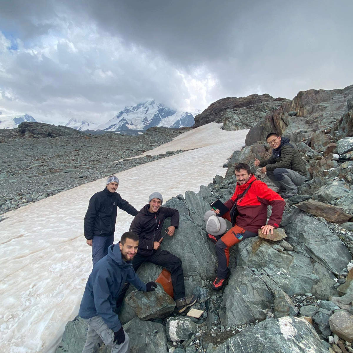 Échantillonnage de croûte océanique