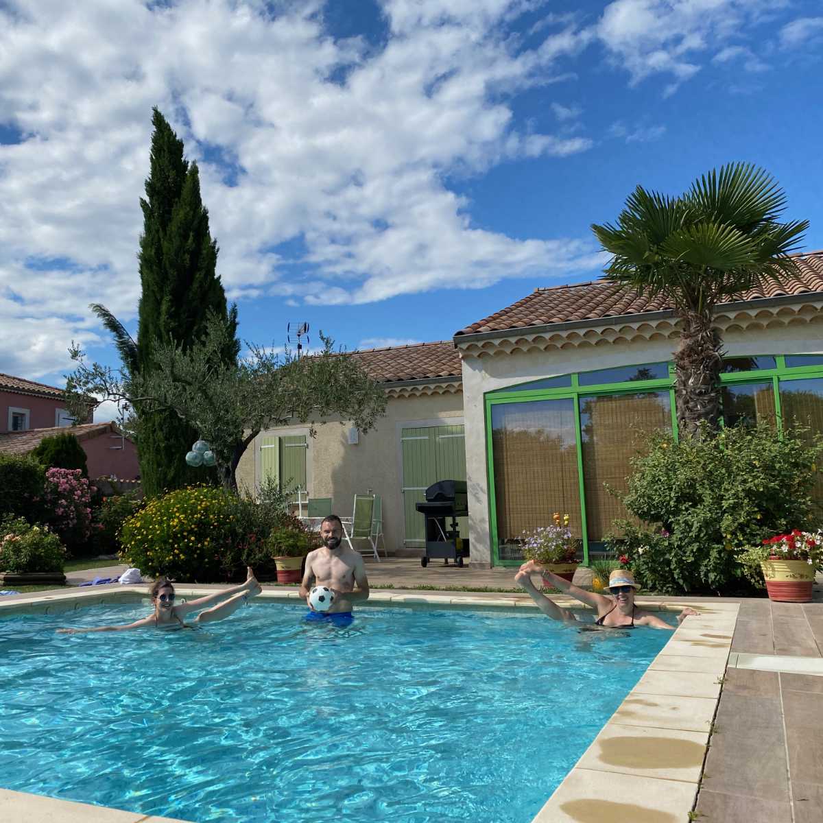 Un 1er août à la piscine