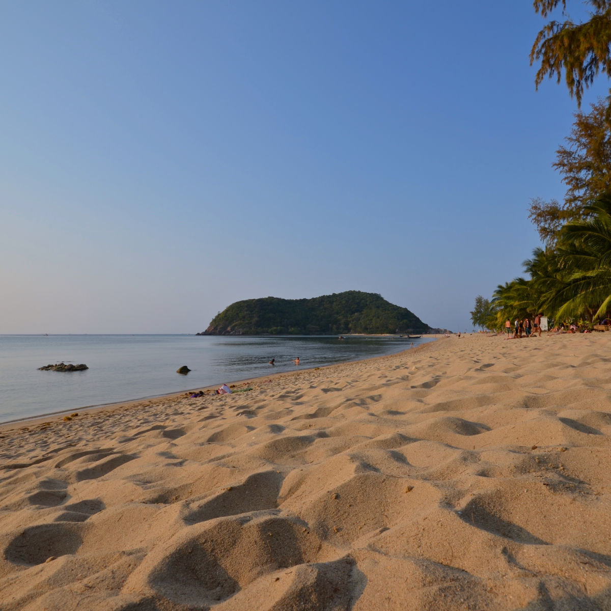 Au bout de la plage, Koh Ma !