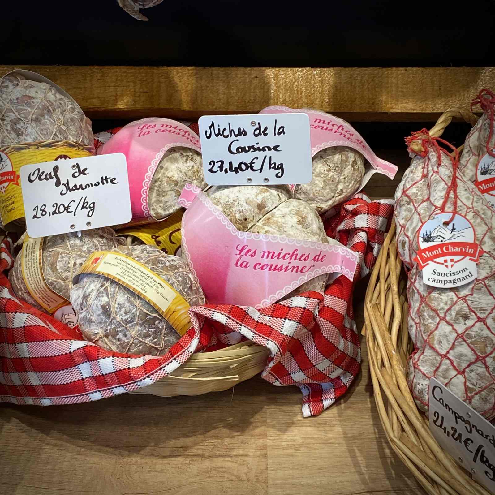 Il reste des crétins dans les Alpes