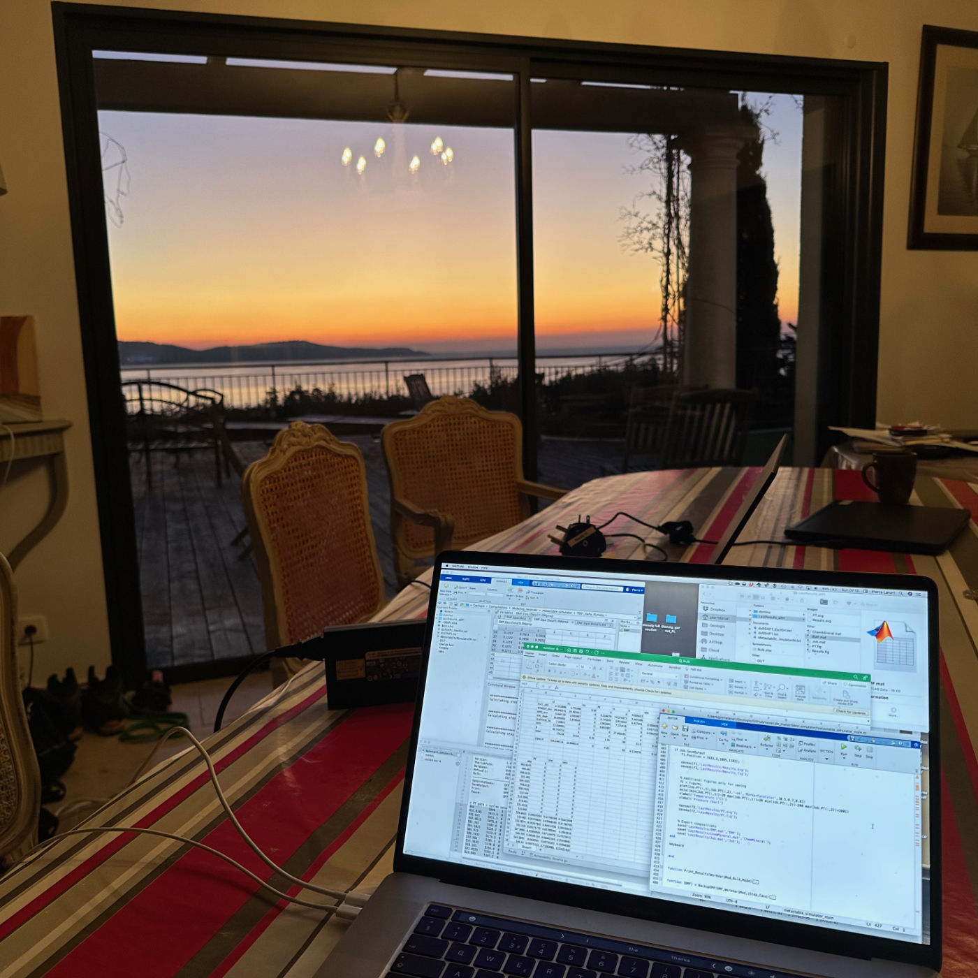 Travail matinal avec vue