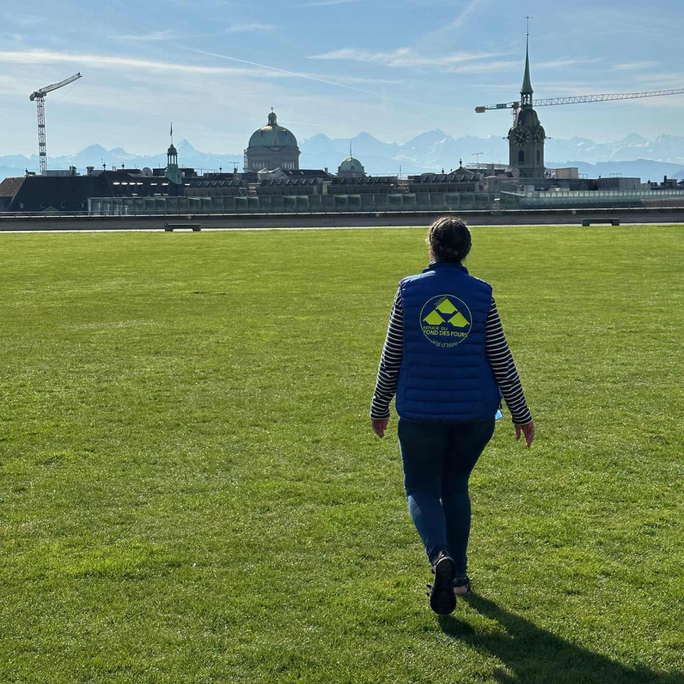 Pub au pied des montagnes