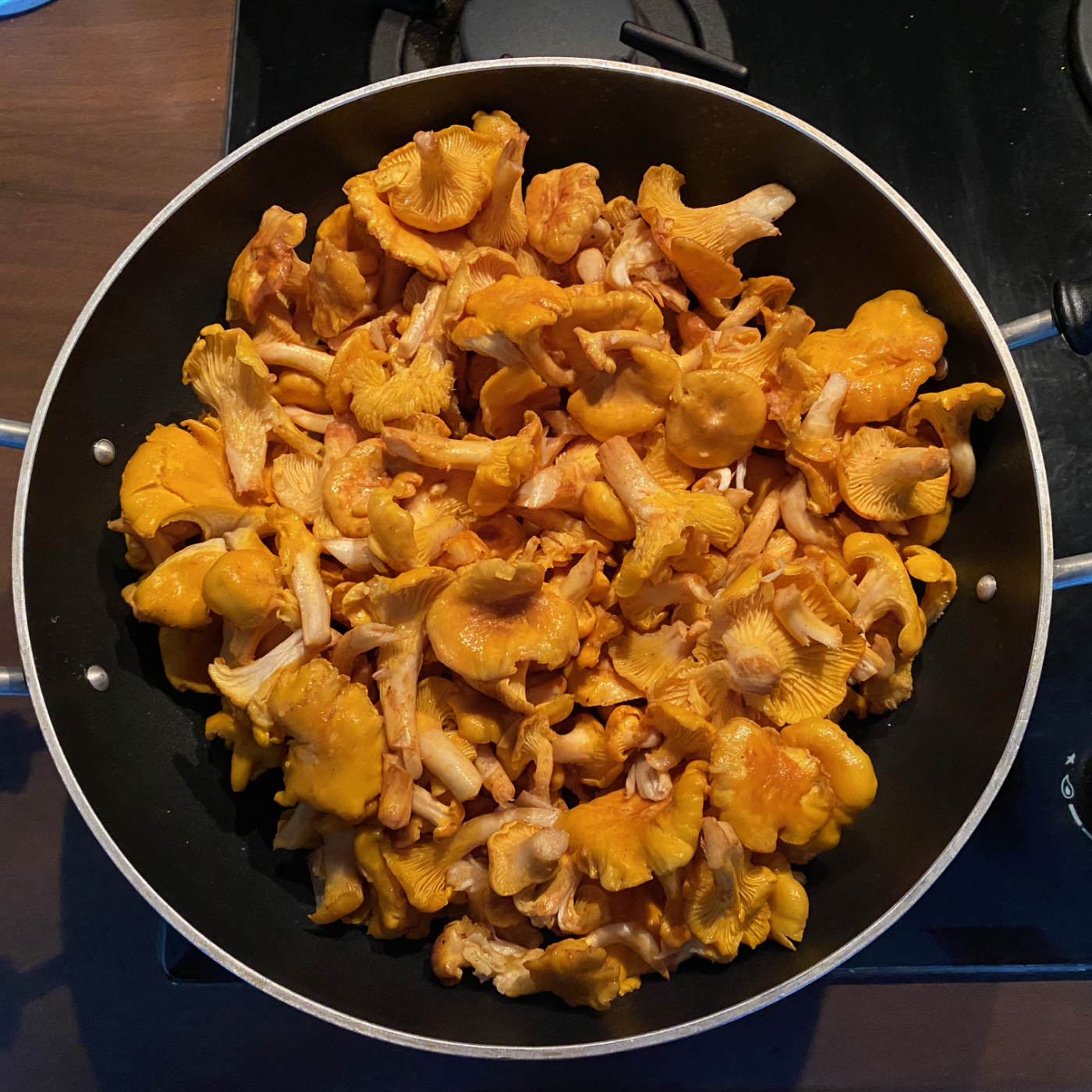 Vous reprendrez bien des chanterelles ?