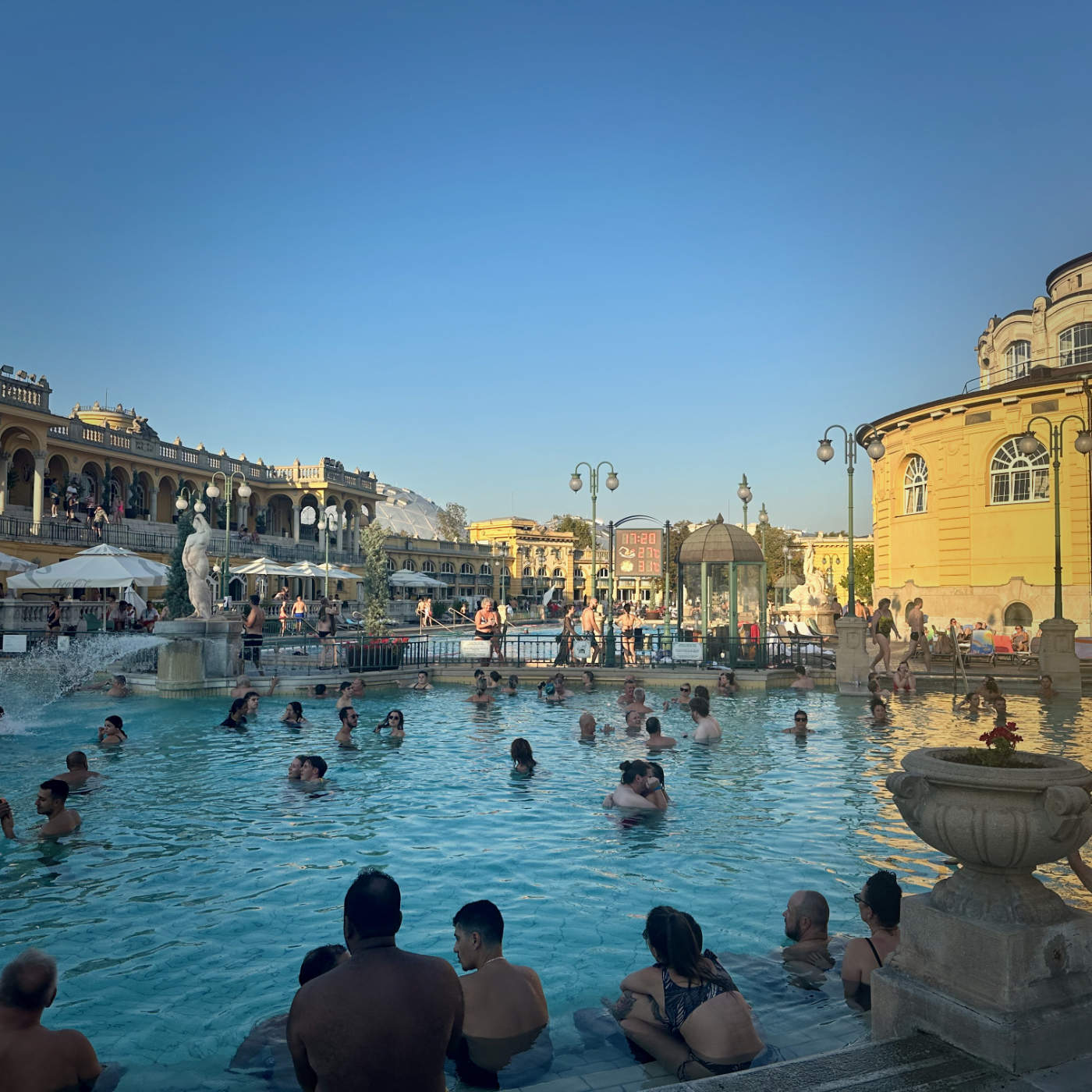 Un après-midi aux bains (2/2)