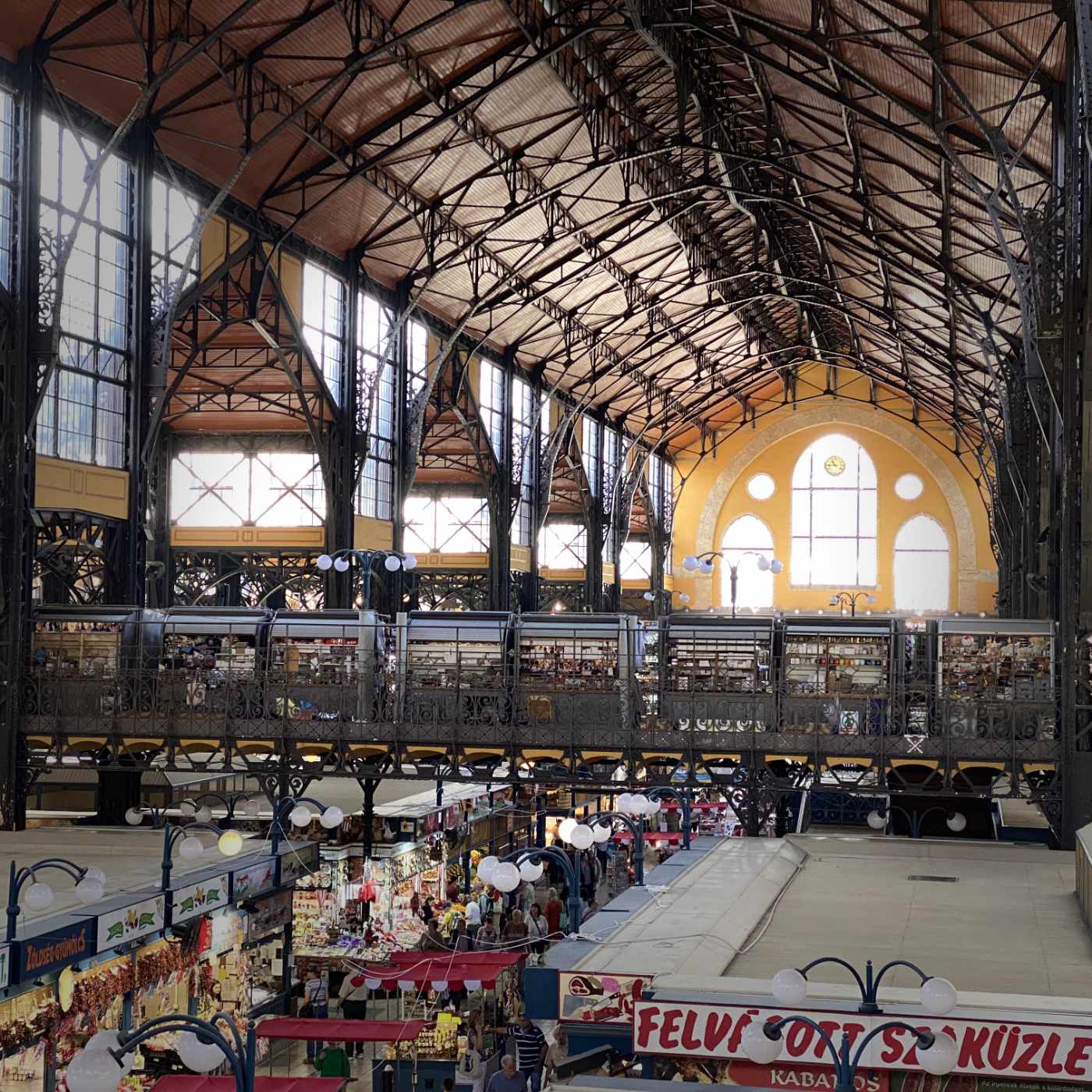 Une visite aux halles