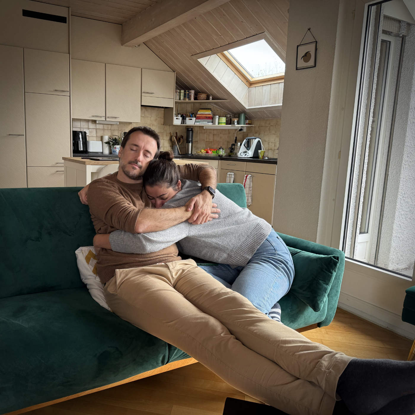 Retrouvailles dans un nouvel appart