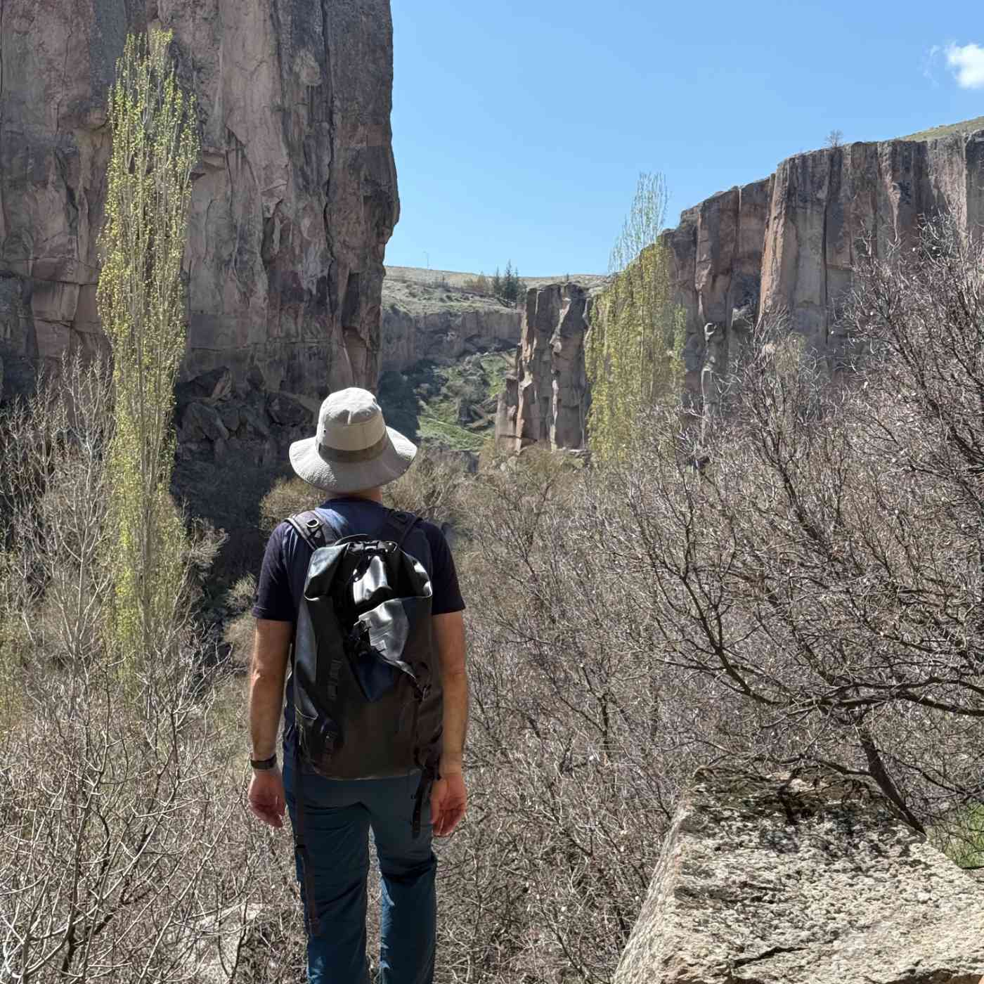 Dans la vallée, oh oh, d&rsquo;Ilhara, la la la la