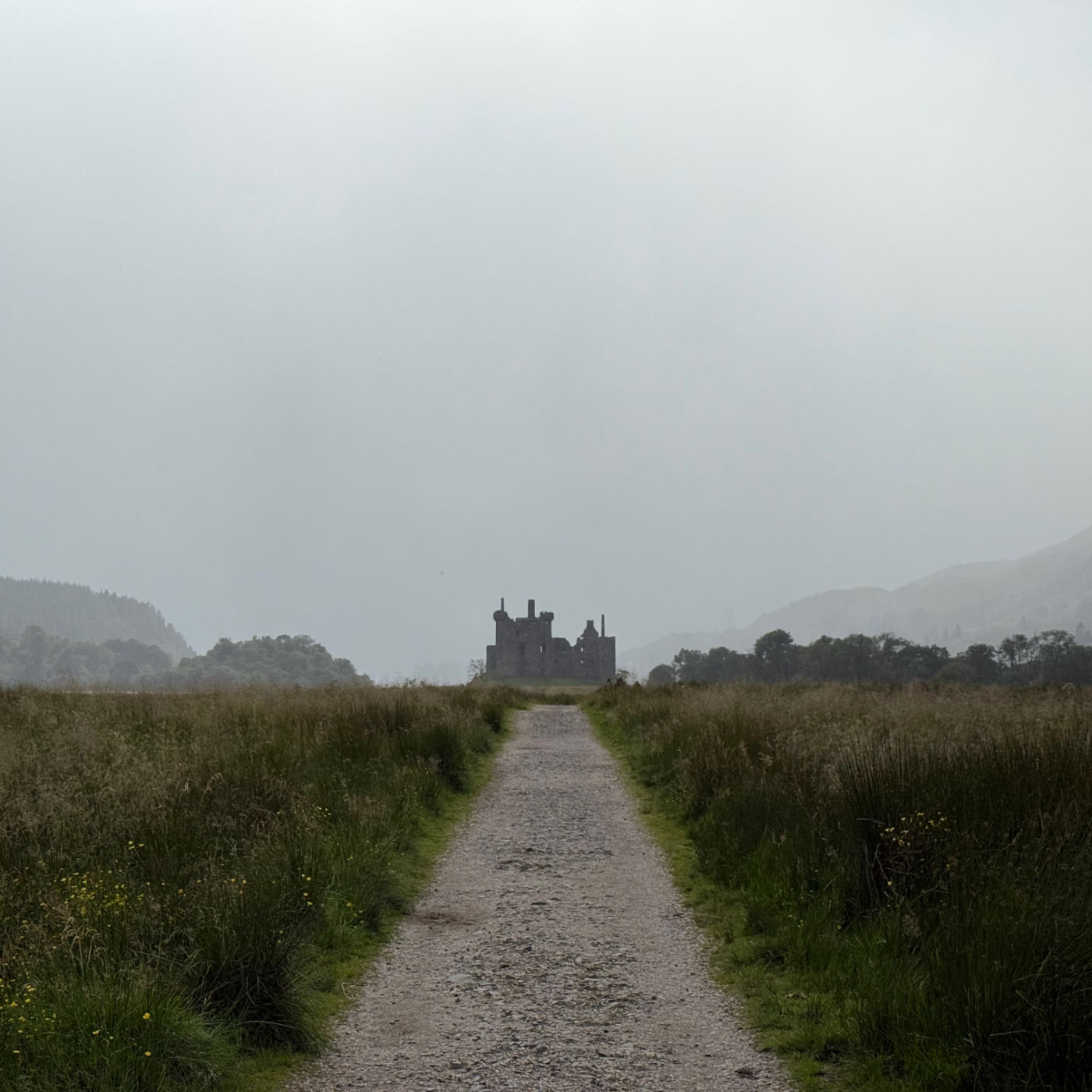 Un château dans la brume